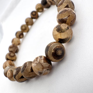 Detail view of Tibetan Agate Bracelet 8mm Jewelry - Bracelet at Mind's Eye Mystics